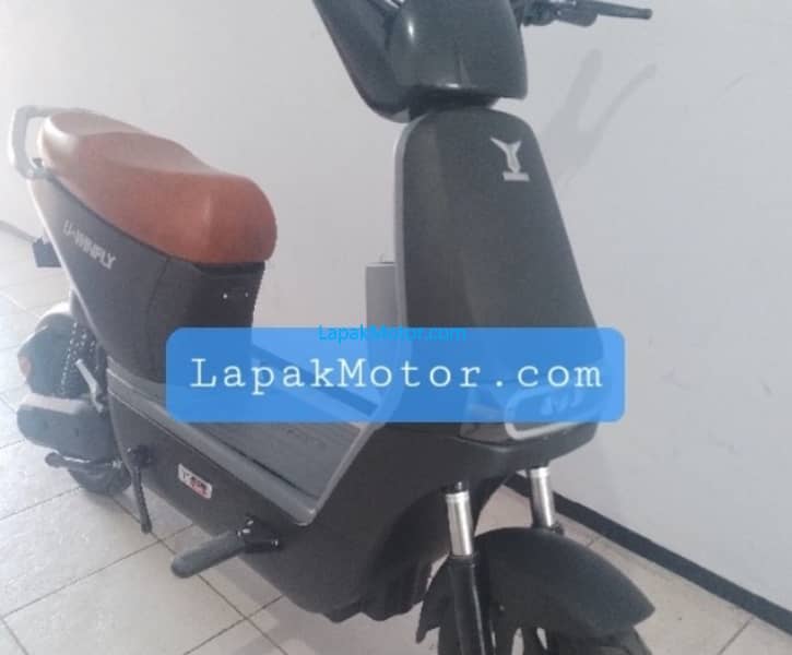 Uwinfly D8s Kondisi Bagus
